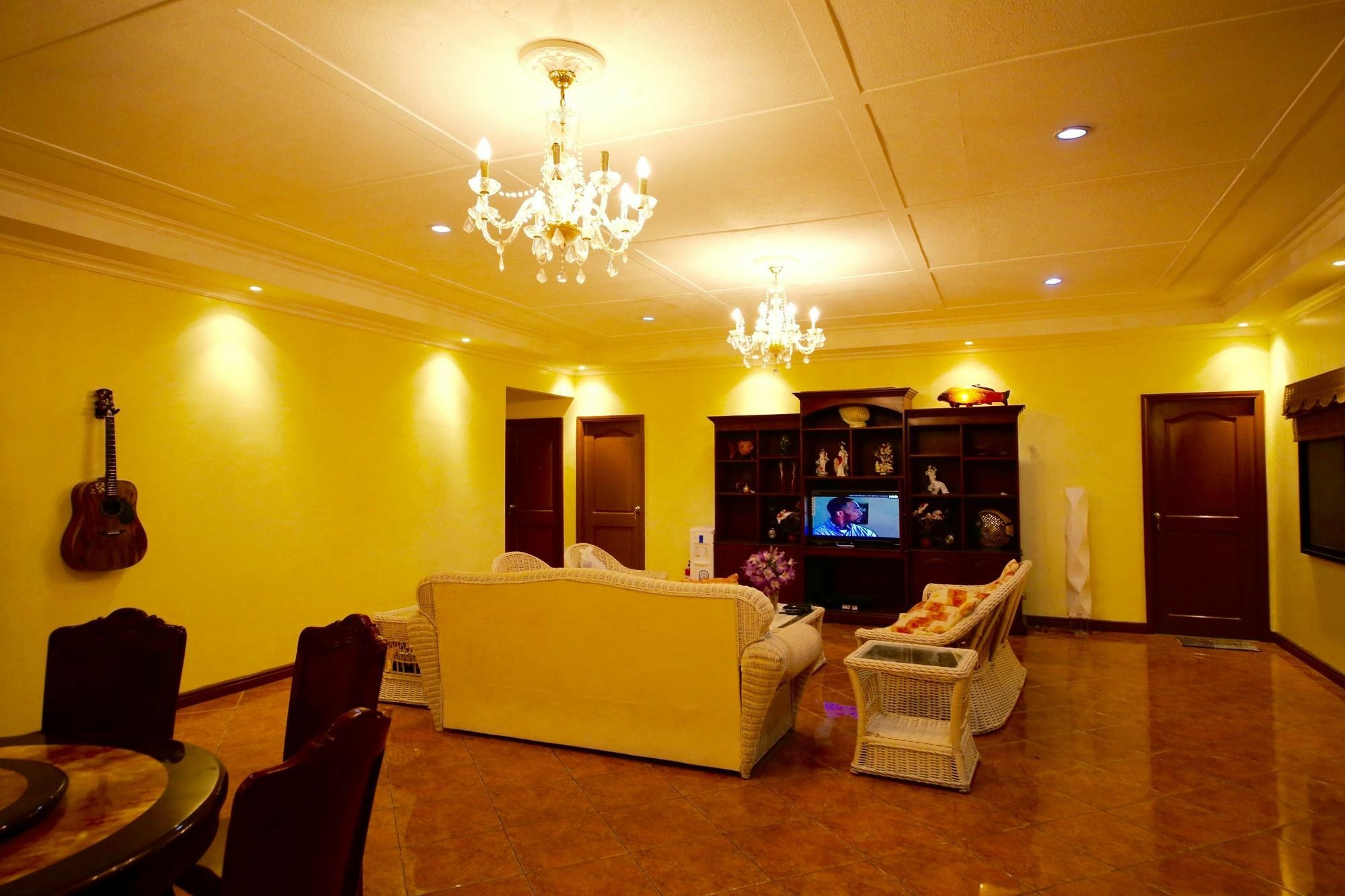 Dee Guesthouse White Sands Lapu-Lapu City Buitenkant foto